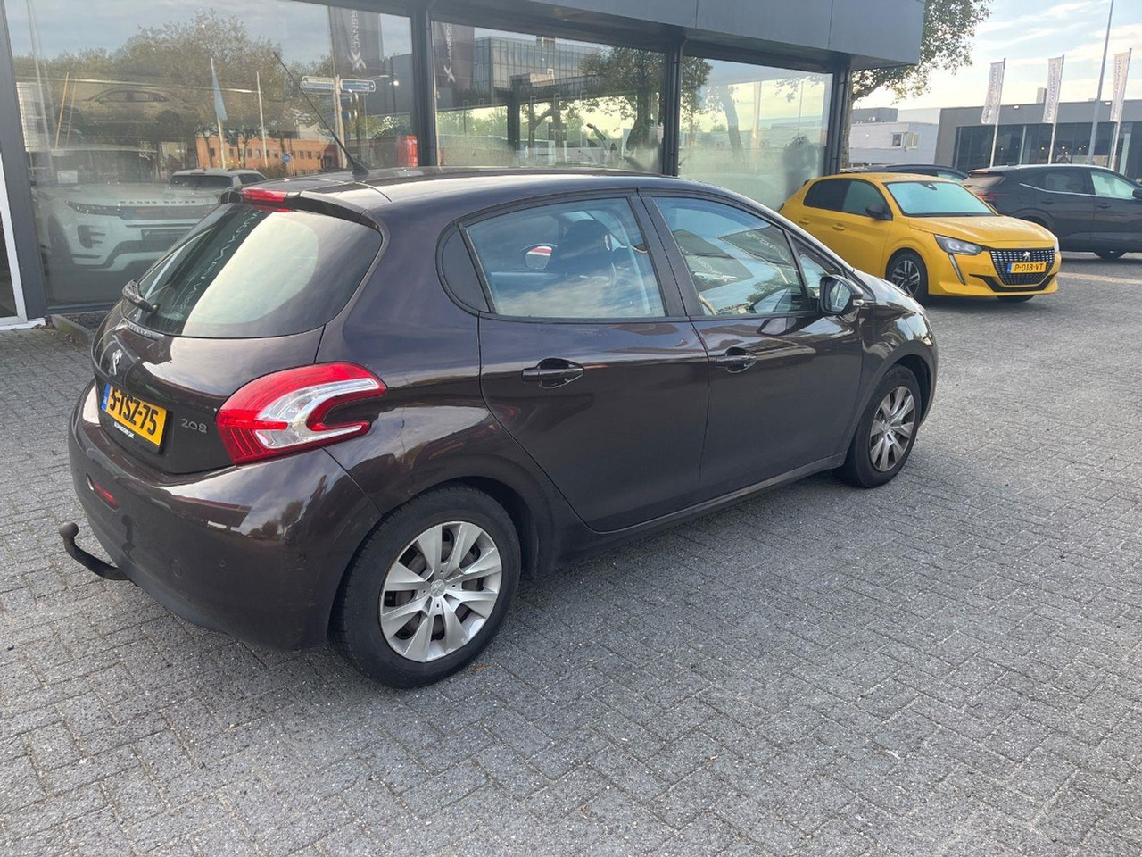 Peugeot 208 1.2 VTi Urban Soul LPG | 2013 | 299.279 km | 5TSZ75 | NAP: Geen oordeel - 해치백 : 사진 4 Peugeot 208 1.2 VTi Urban Soul LPG | 2013 | 299.279 km | 5TSZ75 | NAP: Geen oordeel - 해치백 : 사진 4