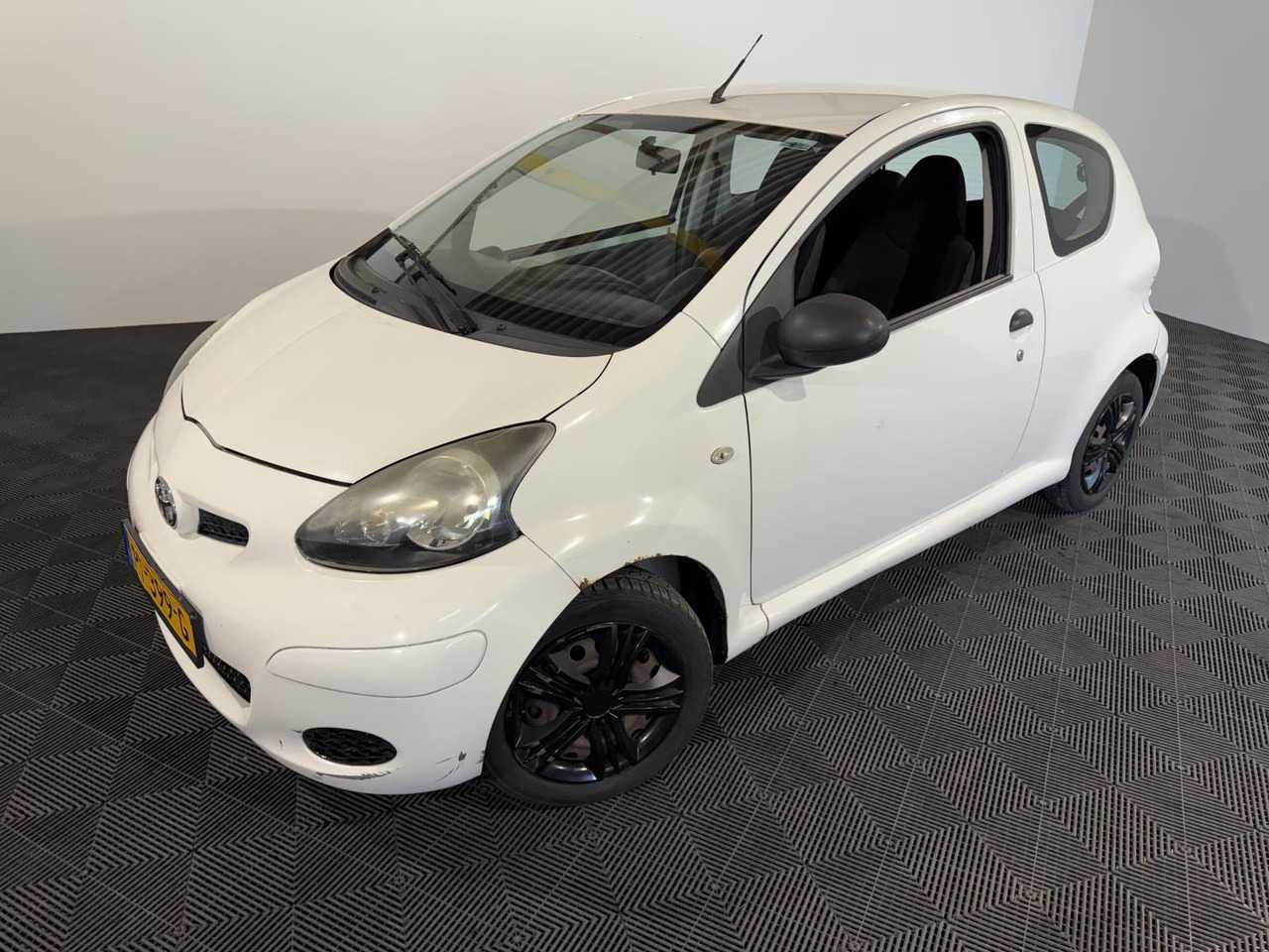 Toyota Aygo 1.0-12V Comfort PT-399-G 157.010 km - 차량 : 사진 1 Toyota Aygo 1.0-12V Comfort PT-399-G 157.010 km - 차량 : 사진 1