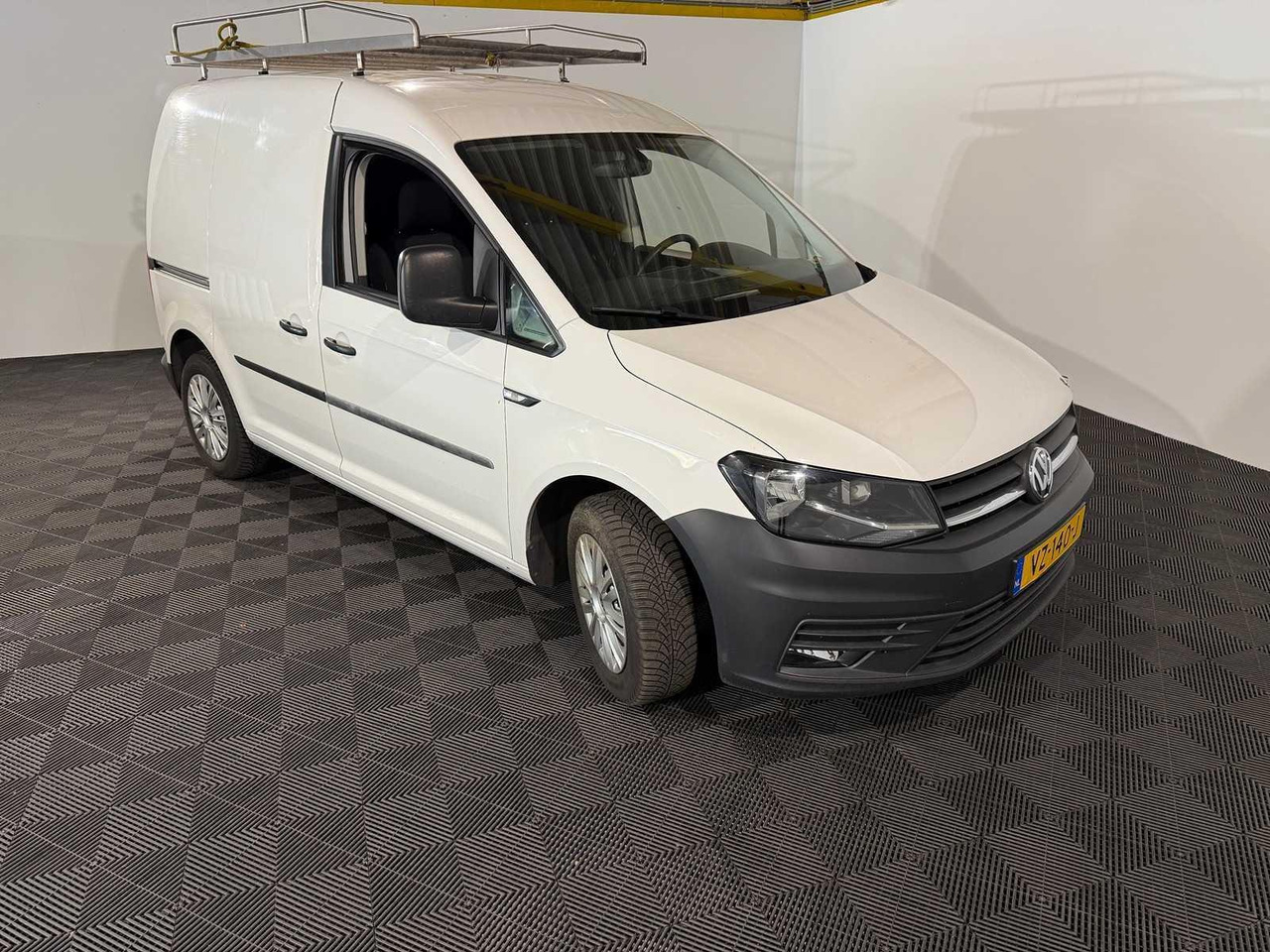 Volkswagen Caddy 2.0 TDI L1H1 BMT Comfortline VZ-140-J 169.307 km - 기타 기계 : 사진 5 Volkswagen Caddy 2.0 TDI L1H1 BMT Comfortline VZ-140-J 169.307 km - 기타 기계 : 사진 5