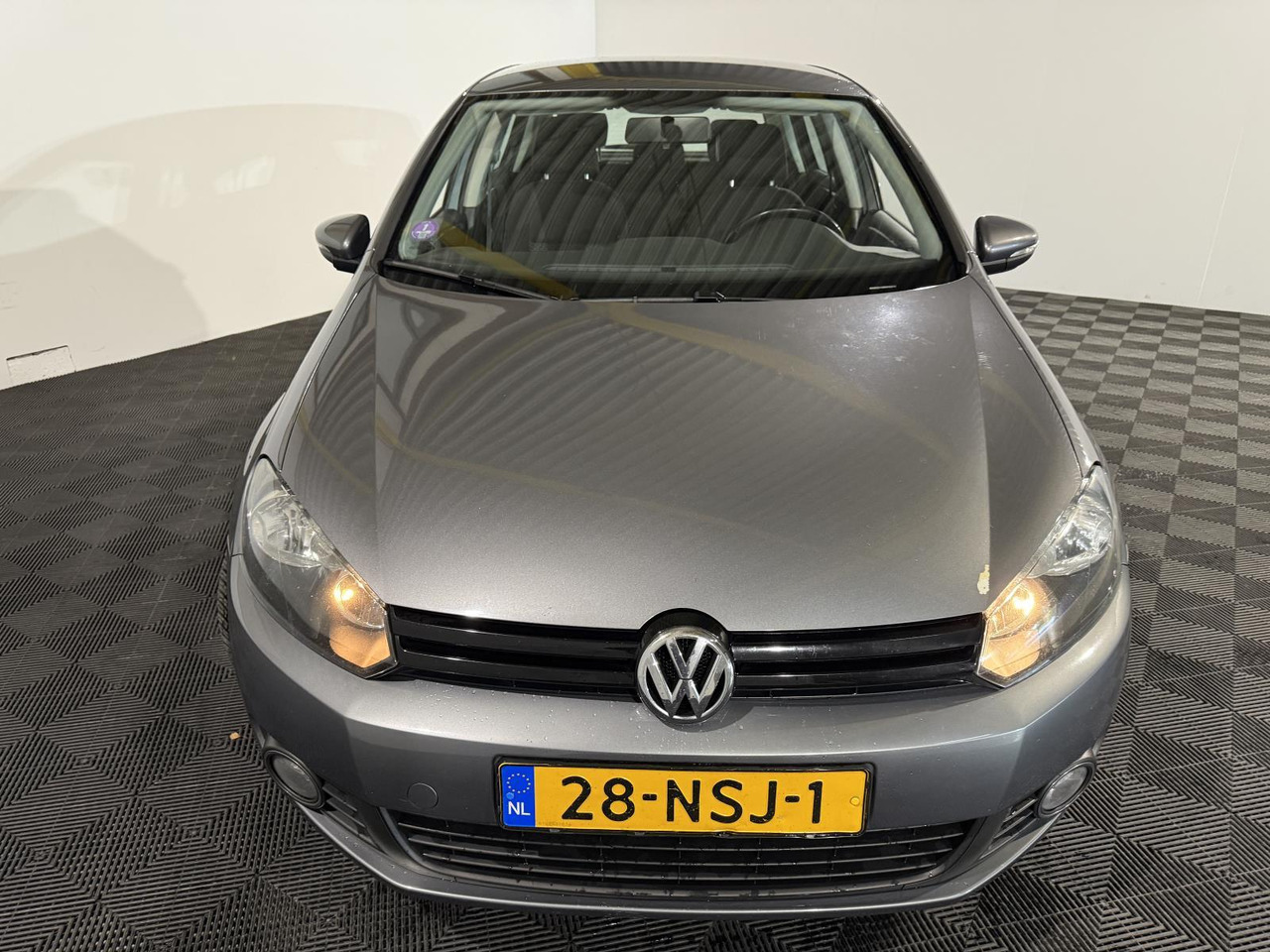 Volkswagen | Golf | 1.2 TSI Tour II BlueMotion | 2010 | 287.684 km | 28NSJ1 | Logisch - 해치백 : 사진 4 Volkswagen | Golf | 1.2 TSI Tour II BlueMotion | 2010 | 287.684 km | 28NSJ1 | Logisch - 해치백 : 사진 4