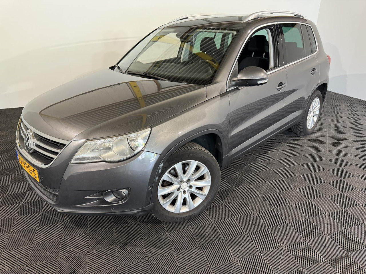 Volkswagen Tiguan 1.4 TSI Sport&Style 99-PPS-5 266.257 km - 차량 : 사진 1 Volkswagen Tiguan 1.4 TSI Sport&Style 99-PPS-5 266.257 km - 차량 : 사진 1