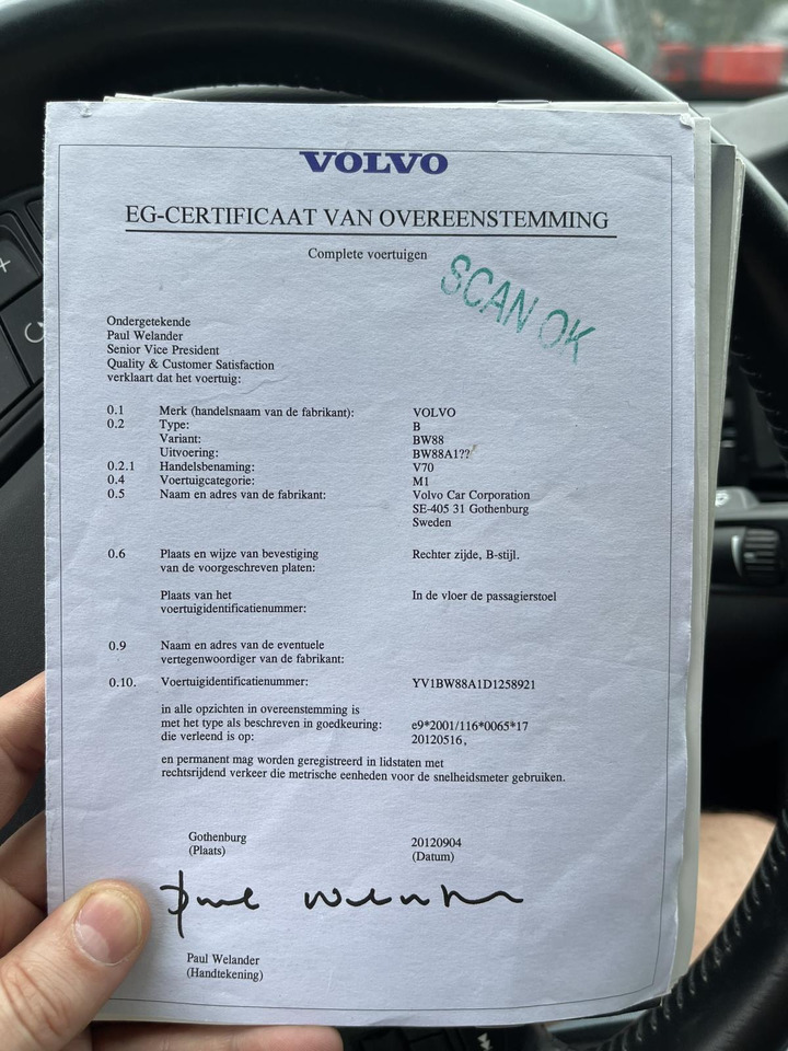 Volvo V70 2.0 D4 Momentum | 2012 | 348.089 km | JK-854-N - 차량 : 사진 2 Volvo V70 2.0 D4 Momentum | 2012 | 348.089 km | JK-854-N - 차량 : 사진 2