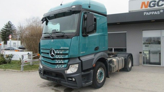 Mercedes-Benz 1842LS/37 mit Nebenantrieb Flansch - 트랙터 유닛 : 사진 1 Mercedes-Benz 1842LS/37 mit Nebenantrieb Flansch - 트랙터 유닛 : 사진 1