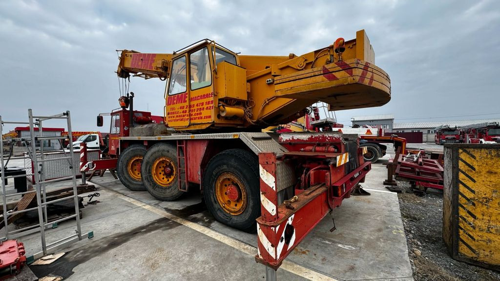Liebherr LTM 1035-3 - 전천후 지형 크레인 : 사진 5 Liebherr LTM 1035-3 - 전천후 지형 크레인 : 사진 5