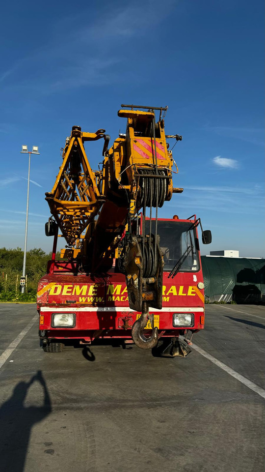 Liebherr Liebherr LTM 1025 - 전천후 지형 크레인 : 사진 3 Liebherr Liebherr LTM 1025 - 전천후 지형 크레인 : 사진 3