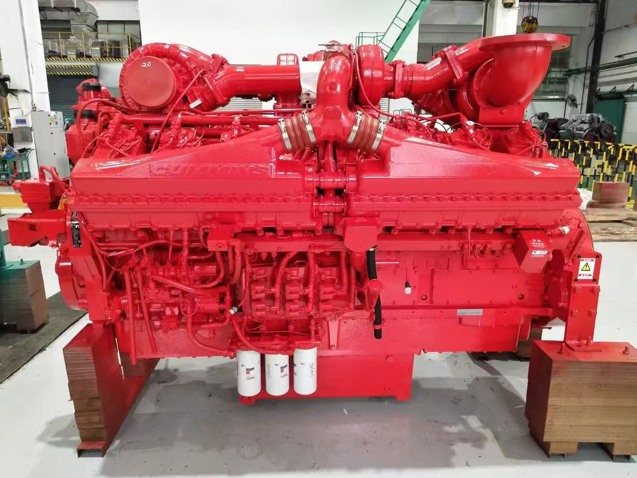 CUMMINS QSK50-2250HP - 덤프트럭 : 사진 2 CUMMINS QSK50-2250HP - 덤프트럭 : 사진 2