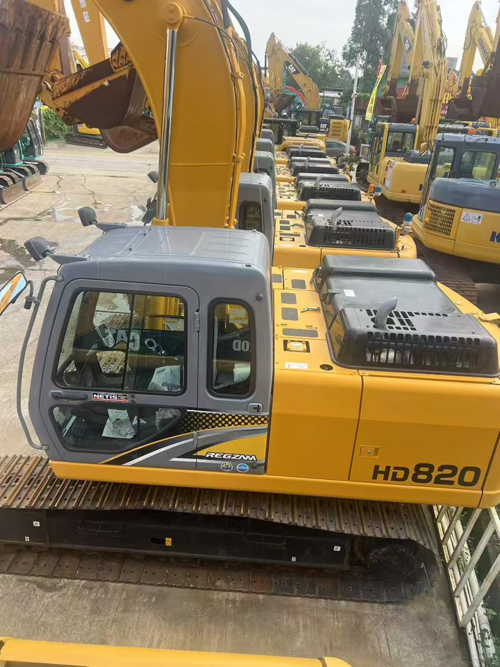 KATO HD820 - 건설기계 : 사진 1 KATO HD820 - 건설기계 : 사진 1