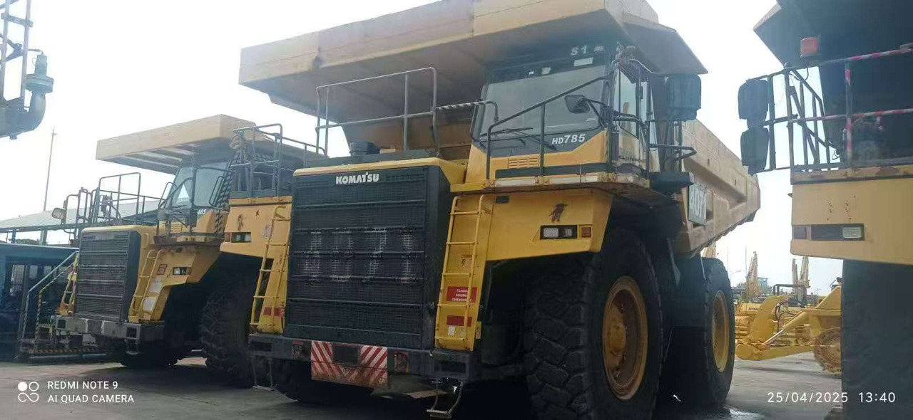 KOMATSU HD785-7 - 리지드 덤프/ 바위 트럭 : 사진 1 KOMATSU HD785-7 - 리지드 덤프/ 바위 트럭 : 사진 1
