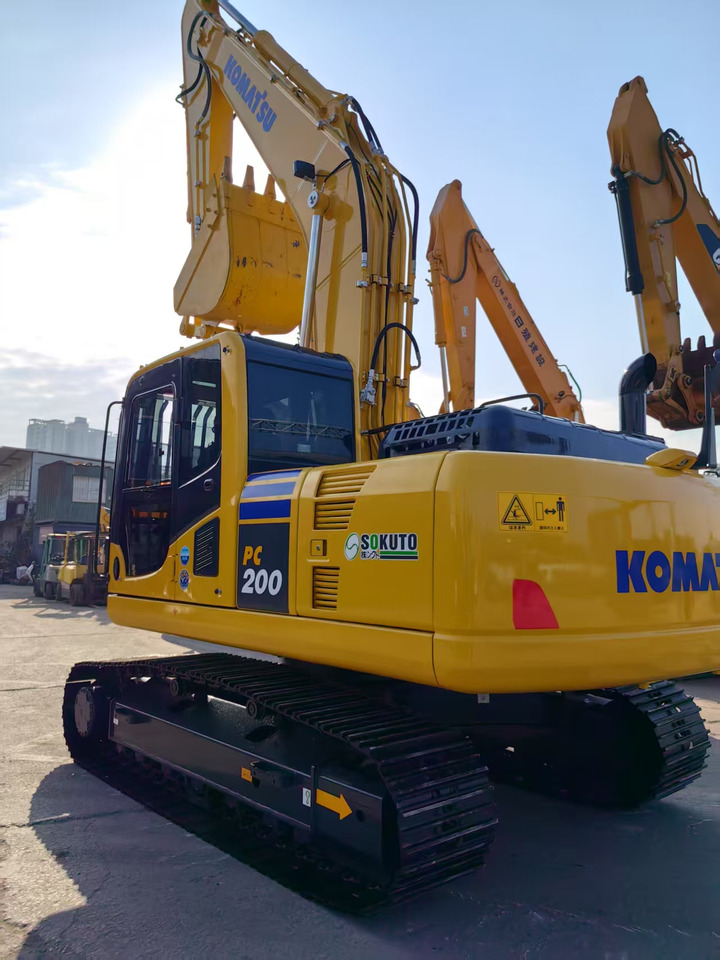 KOMATSU PC200-7 - 크롤러 굴삭기 : 사진 3 KOMATSU PC200-7 - 크롤러 굴삭기 : 사진 3