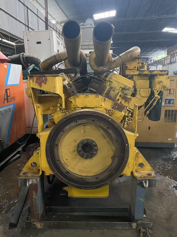 KOMATSU SAA12V140E - 엔진 산업용 공조 설비 용 : 사진 3 KOMATSU SAA12V140E - 엔진 산업용 공조 설비 용 : 사진 3