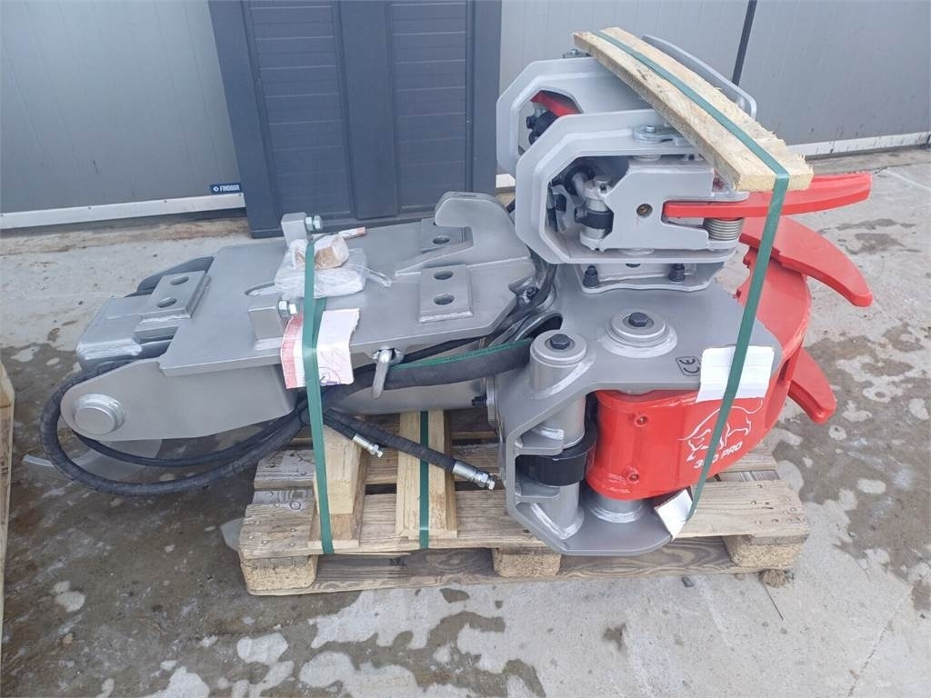 Bison 300pro Energiapuukoura - 그래플 건설기계 용 : 사진 2 Bison 300pro Energiapuukoura - 그래플 건설기계 용 : 사진 2