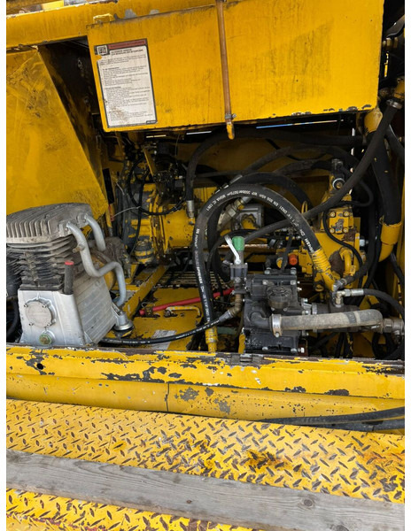 고정식 콘크리트 펌프 Liebherr Waitzinger Crawler Concrete Pump : 사진 6