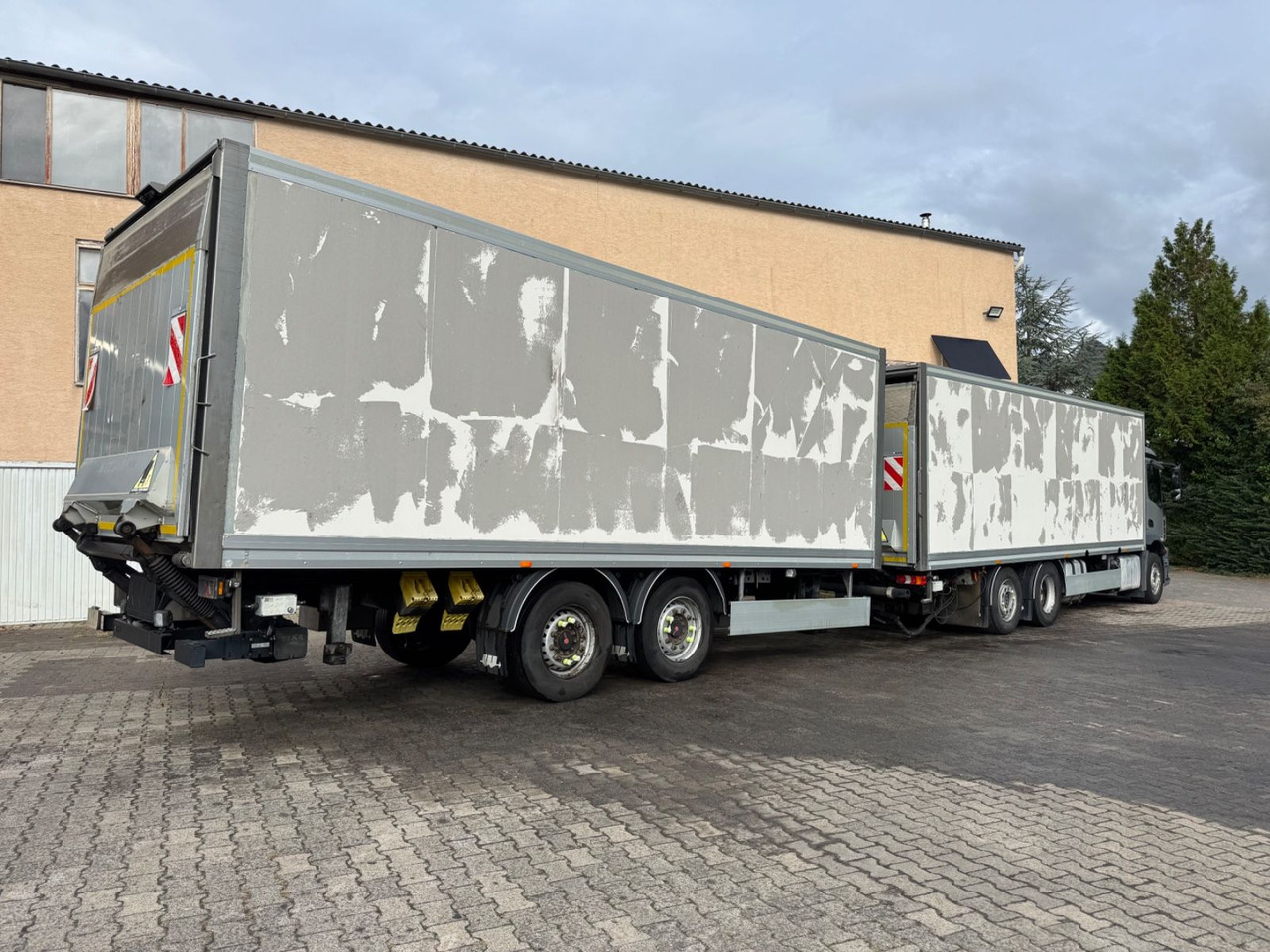 Mercedes-Benz Antos 2540/2xLBW/Kühlung-Defekt/5instock - 냉동탑차 : 사진 3 Mercedes-Benz Antos 2540/2xLBW/Kühlung-Defekt/5instock - 냉동탑차 : 사진 3