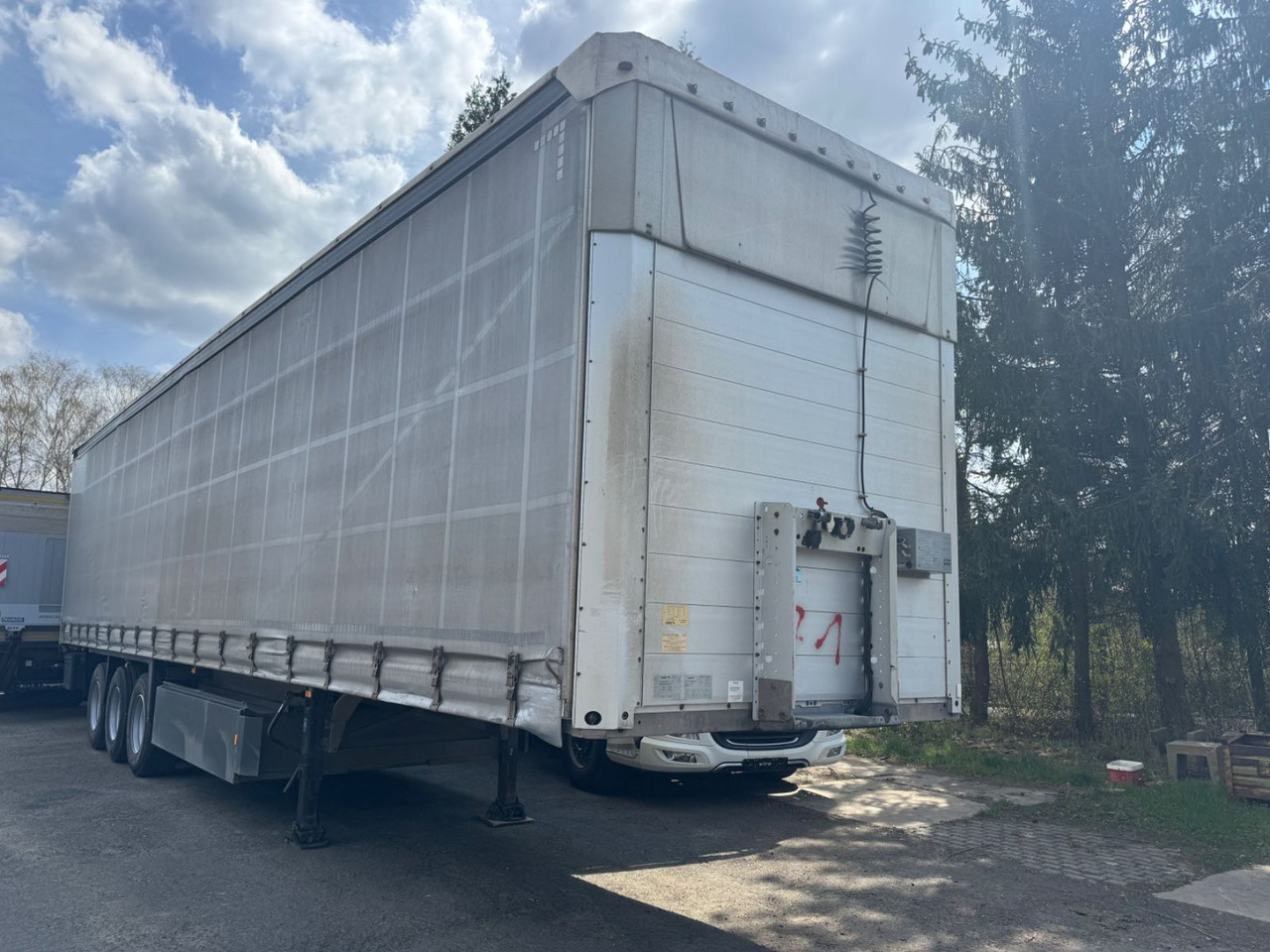 Schmitz Cargobull SCS 24-L/Zertifiziert/Lift/Top-Zustand! - 커튼사이더 세미 트레일러 : 사진 4 Schmitz Cargobull SCS 24-L/Zertifiziert/Lift/Top-Zustand! - 커튼사이더 세미 트레일러 : 사진 4