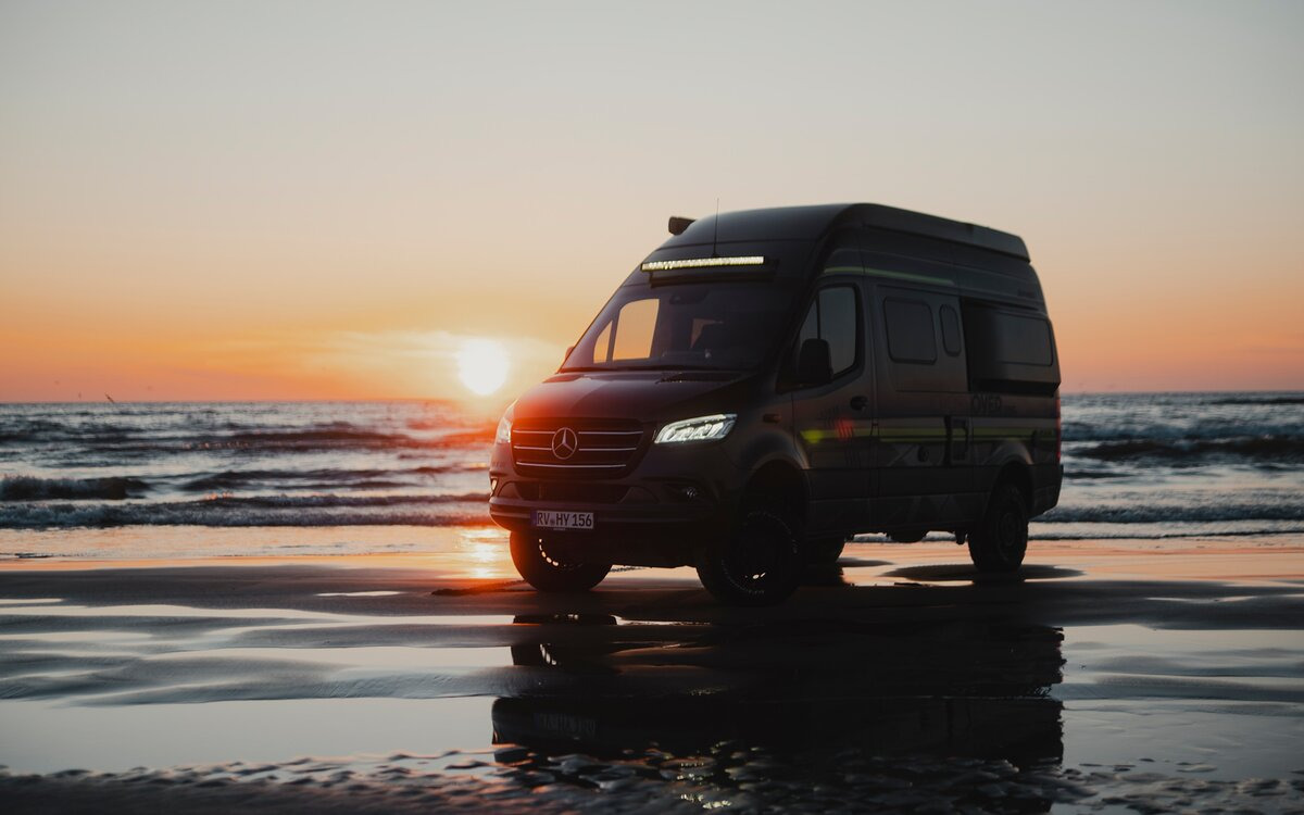 HYMER / ERIBA Grand Canyon Cross Over - 캠핑 밴 : 사진 2 HYMER / ERIBA Grand Canyon Cross Over - 캠핑 밴 : 사진 2