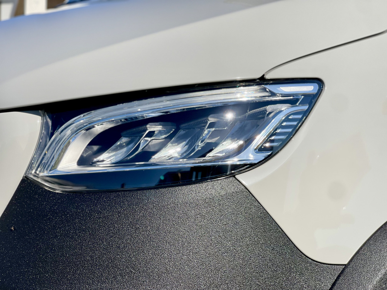 Hymer MLT Cross Trail - 세미 통합 모터홈 : 사진 4 Hymer MLT Cross Trail - 세미 통합 모터홈 : 사진 4