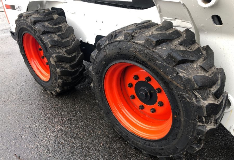 Bobcat S530 - 스키드 스티어 로더 : 사진 2 Bobcat S530 - 스키드 스티어 로더 : 사진 2