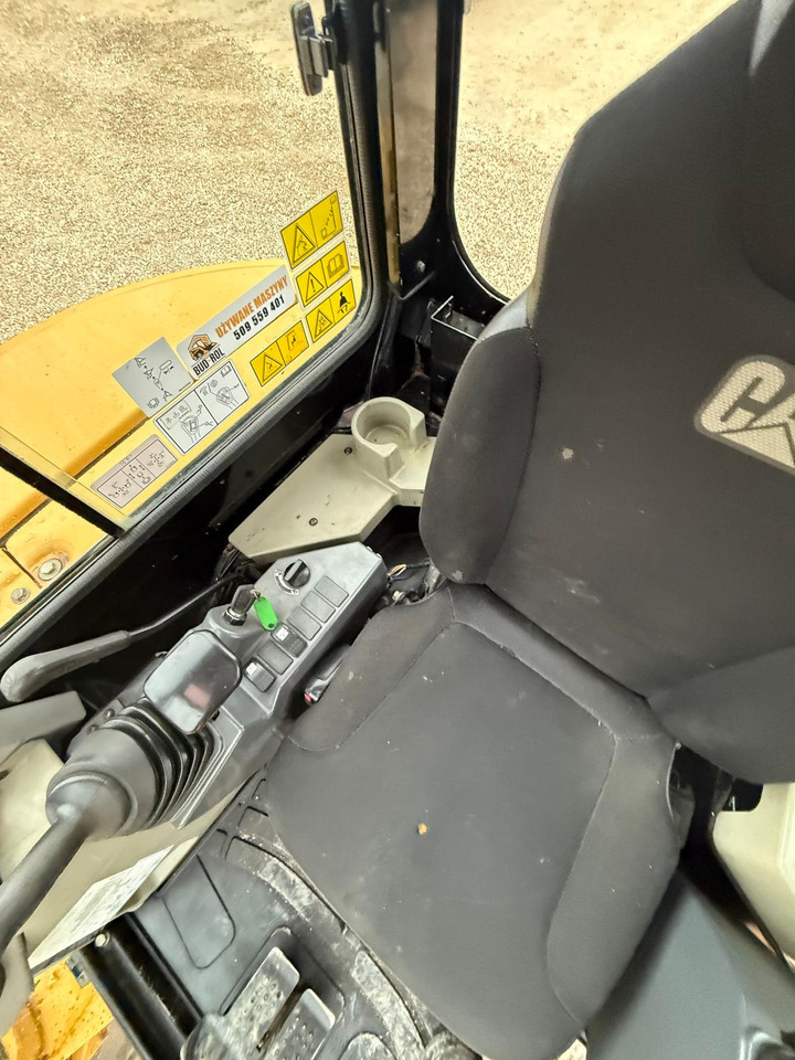 Caterpillar 305E CR - 미니 굴삭기 : 사진 2 Caterpillar 305E CR - 미니 굴삭기 : 사진 2