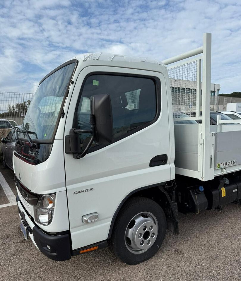 FUSO Canter 3S13 - 덤프트럭 : 사진 3 FUSO Canter 3S13 - 덤프트럭 : 사진 3