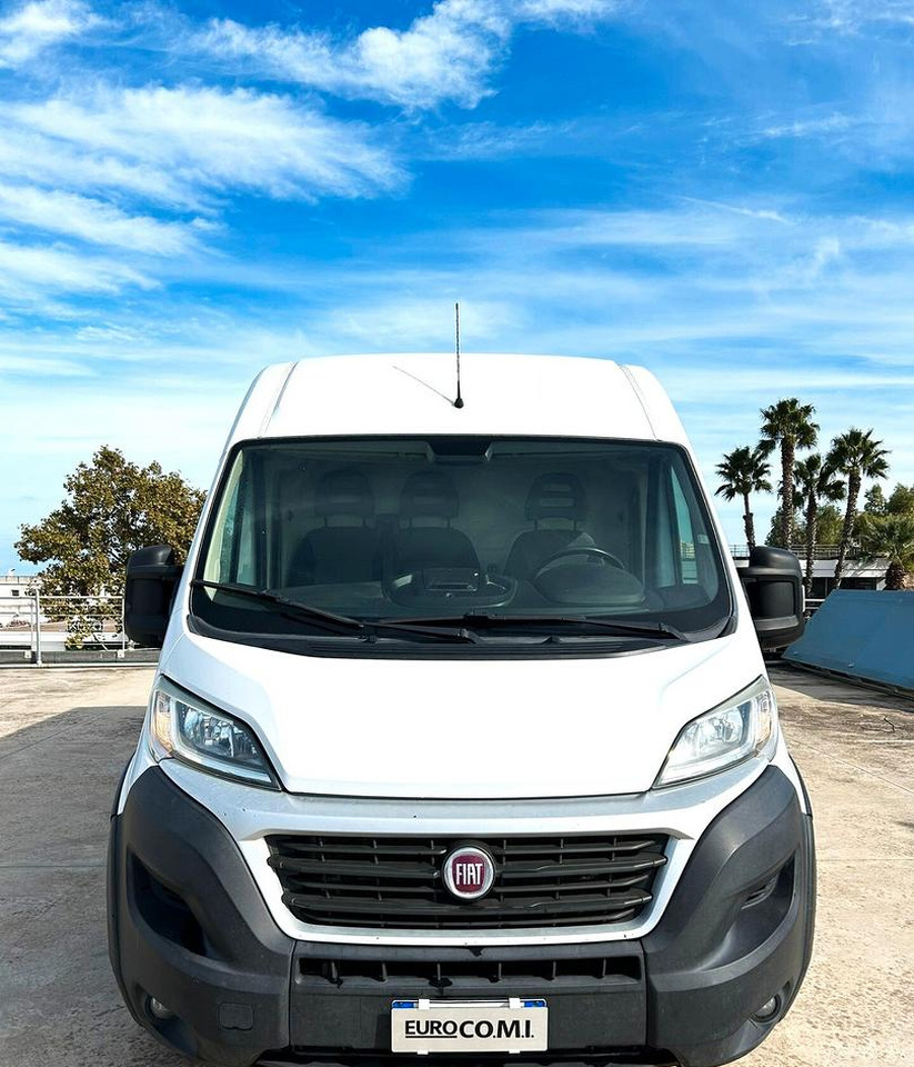 Fiat Ducato LH2 2.3 MJT 150 cv - 패널 밴 : 사진 2 Fiat Ducato LH2 2.3 MJT 150 cv - 패널 밴 : 사진 2