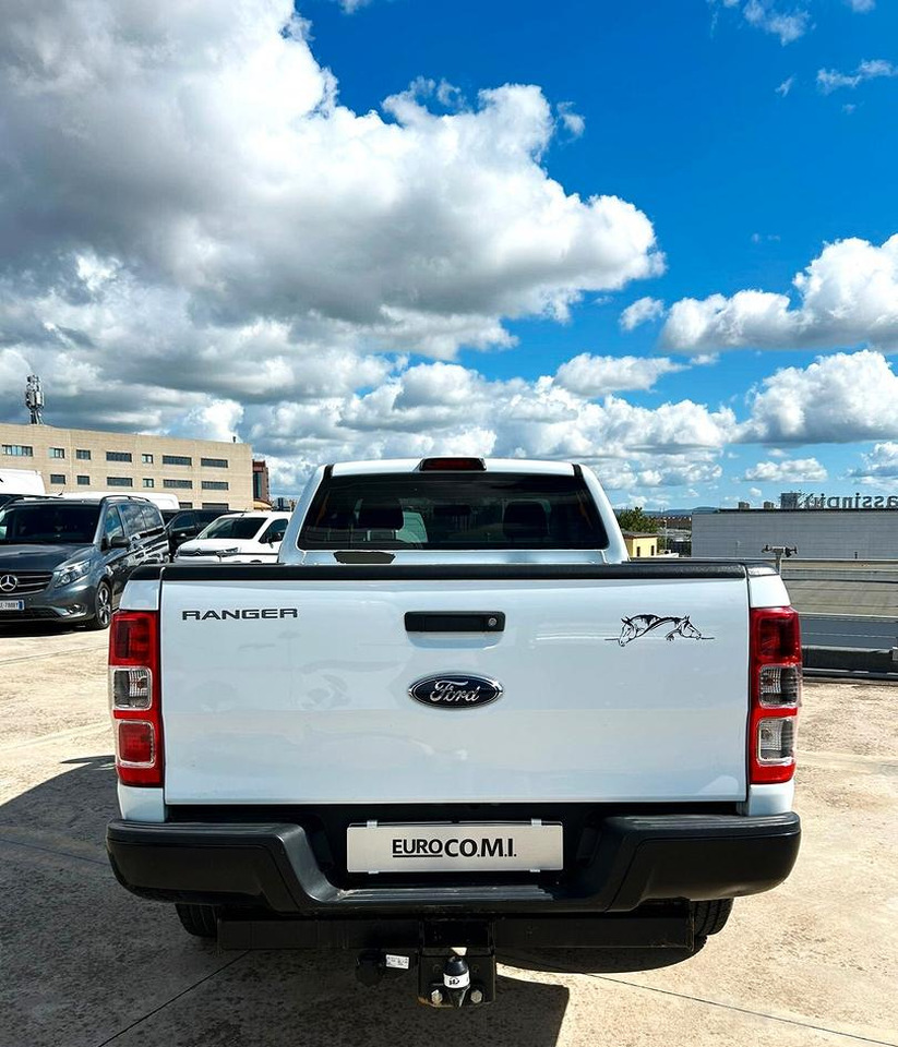 Ford Ranger 2.2 160 cv XL Supercab 4 posti 4wd - 픽업트럭 : 사진 5 Ford Ranger 2.2 160 cv XL Supercab 4 posti 4wd - 픽업트럭 : 사진 5