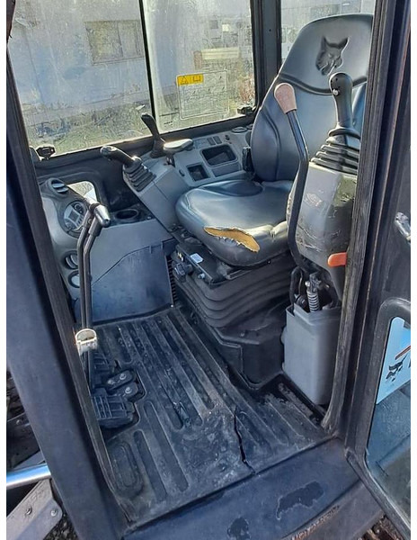 Bobcat E50 - 미니 굴삭기 : 사진 5 Bobcat E50 - 미니 굴삭기 : 사진 5