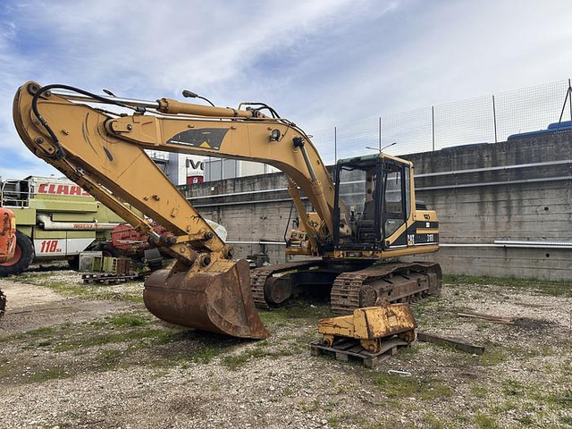 Caterpillar 318B - 굴착기 : 사진 1 Caterpillar 318B - 굴착기 : 사진 1