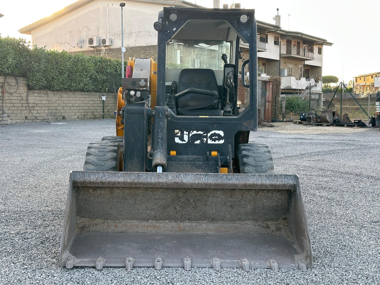 JCB 225 - 스키드 스티어 로더 : 사진 3 JCB 225 - 스키드 스티어 로더 : 사진 3