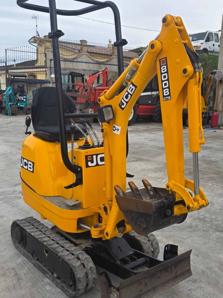 JCB 8008CTS - 미니 굴삭기 : 사진 1 JCB 8008CTS - 미니 굴삭기 : 사진 1