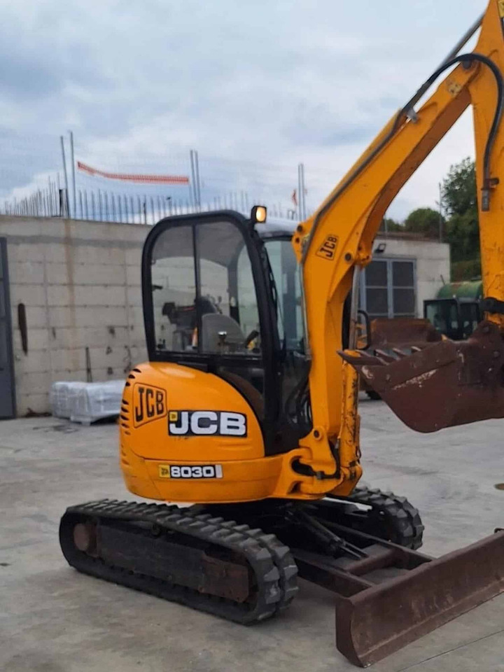 JCB 8030ZTS - 미니 굴삭기 : 사진 3 JCB 8030ZTS - 미니 굴삭기 : 사진 3