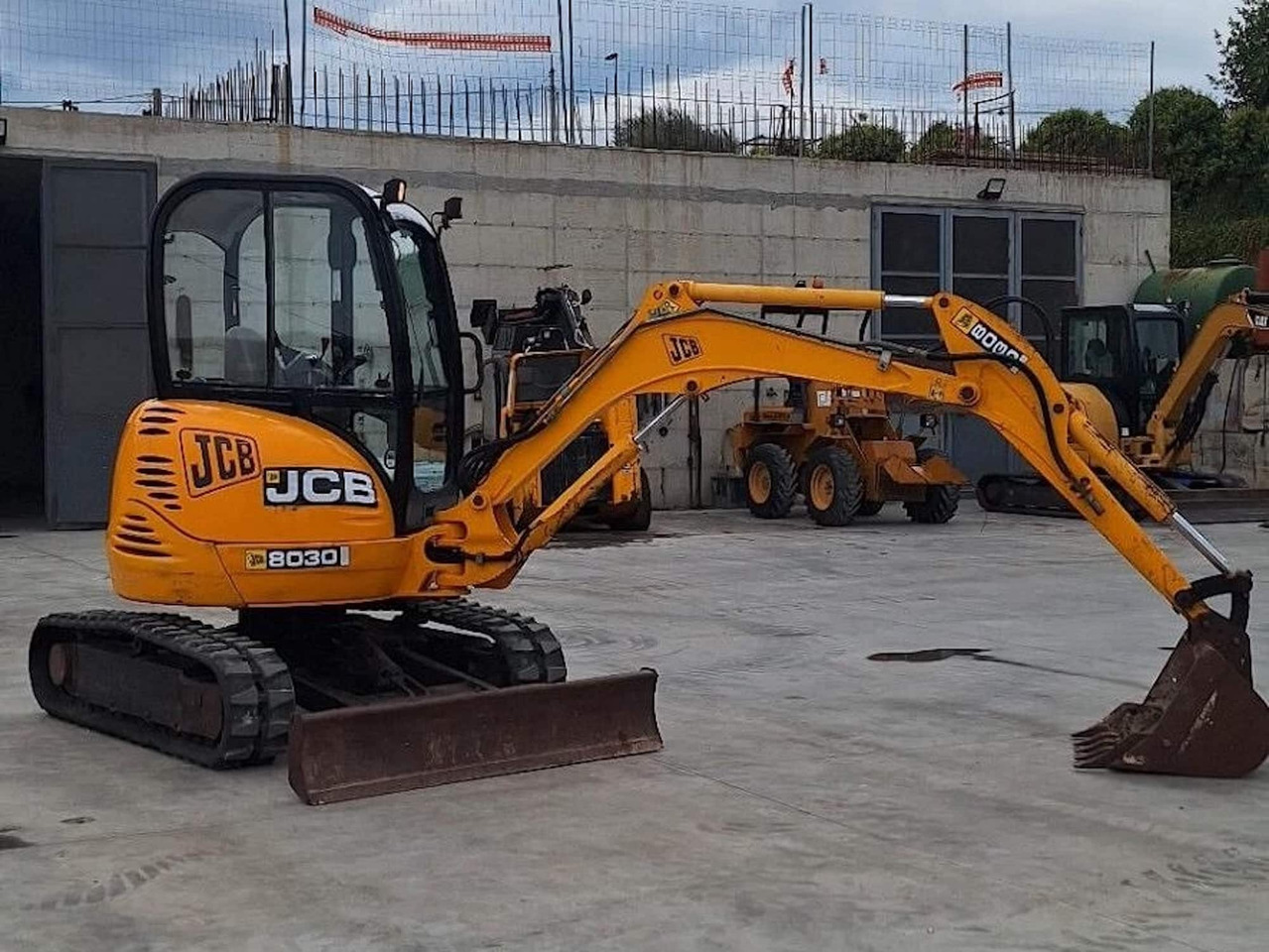 JCB 8030ZTS - 미니 굴삭기 : 사진 2 JCB 8030ZTS - 미니 굴삭기 : 사진 2