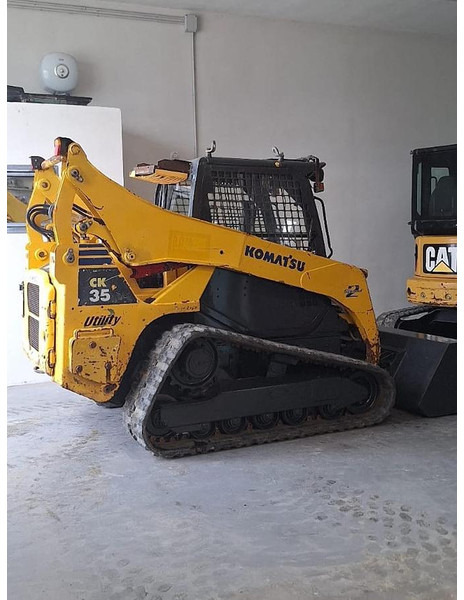 Komatsu CK35 - 소형 트랙 로더 : 사진 4 Komatsu CK35 - 소형 트랙 로더 : 사진 4