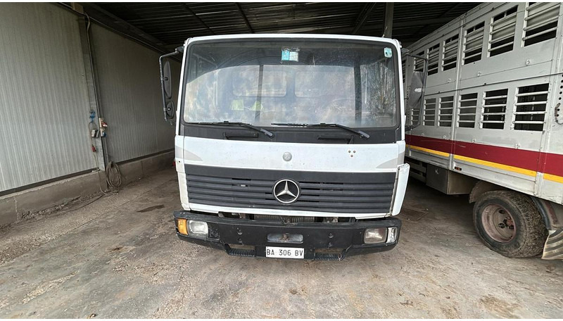 Mercedes-Benz 711 - 트럭 : 사진 3 Mercedes-Benz 711 - 트럭 : 사진 3