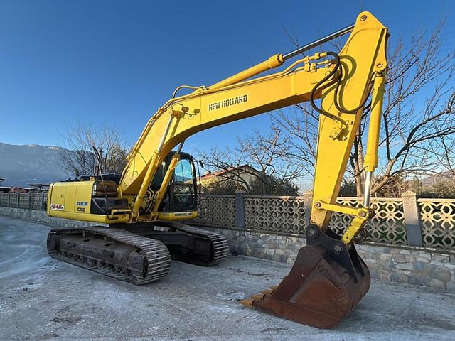 New Holland E245B - 굴착기 : 사진 1 New Holland E245B - 굴착기 : 사진 1