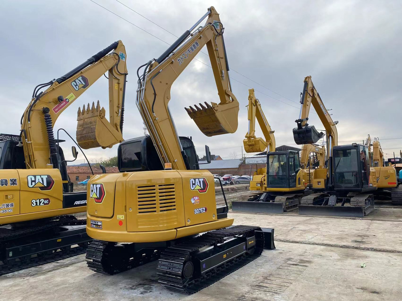 CATERPILLAR 307E2 - 크롤러 굴삭기 : 사진 2 CATERPILLAR 307E2 - 크롤러 굴삭기 : 사진 2