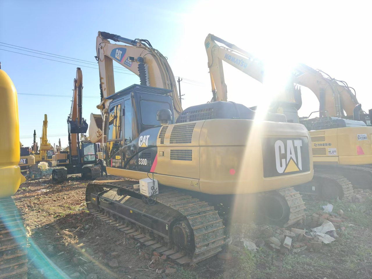 CATERPILLAR 330D2 - 크롤러 굴삭기 : 사진 3 CATERPILLAR 330D2 - 크롤러 굴삭기 : 사진 3