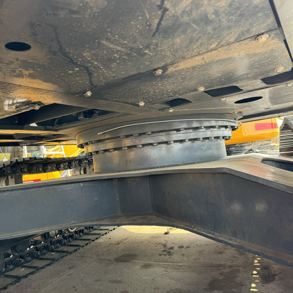 DOOSAN DX300 - 크롤러 굴삭기 : 사진 5 DOOSAN DX300 - 크롤러 굴삭기 : 사진 5