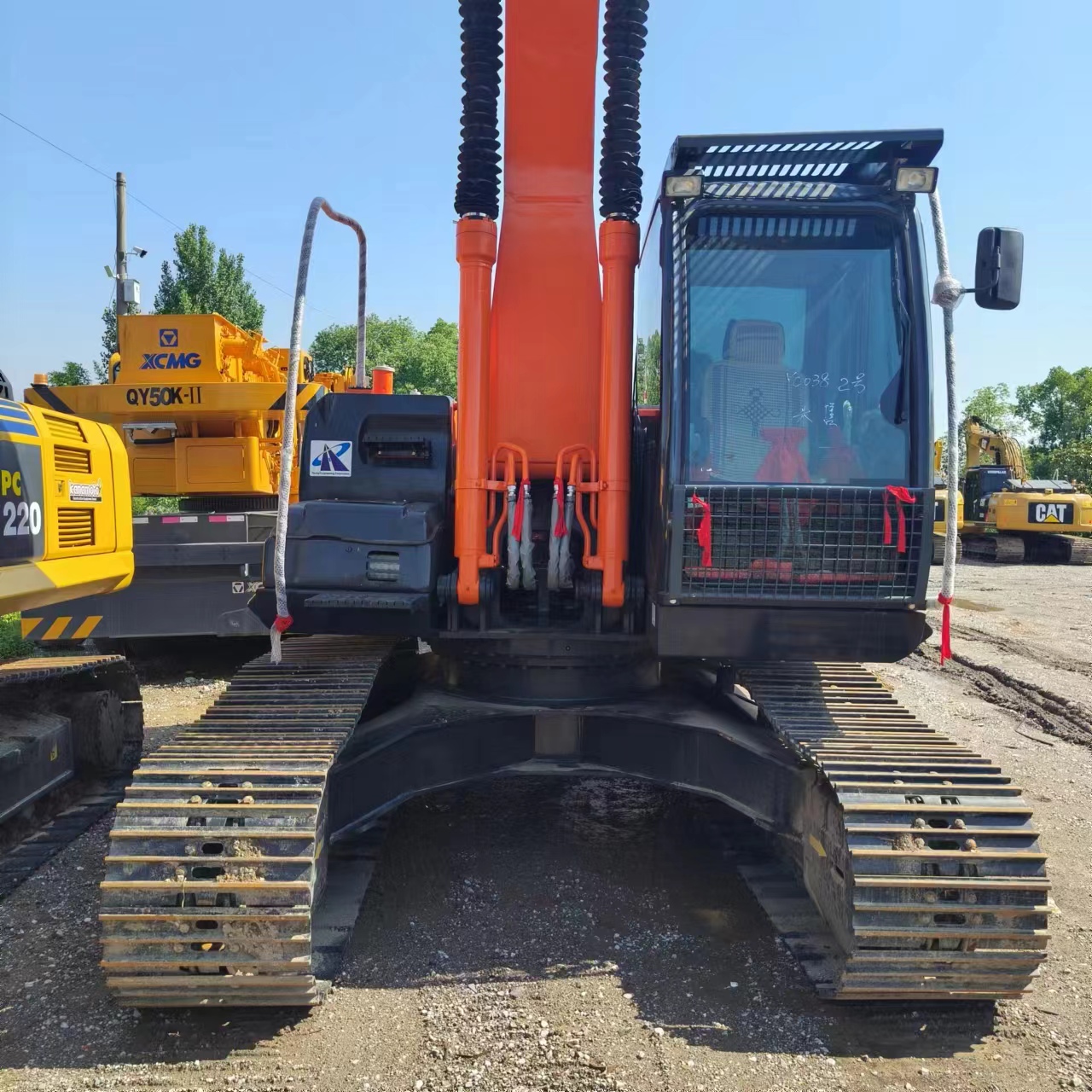 HITACHI ZX210 - 크롤러 굴삭기 : 사진 5 HITACHI ZX210 - 크롤러 굴삭기 : 사진 5
