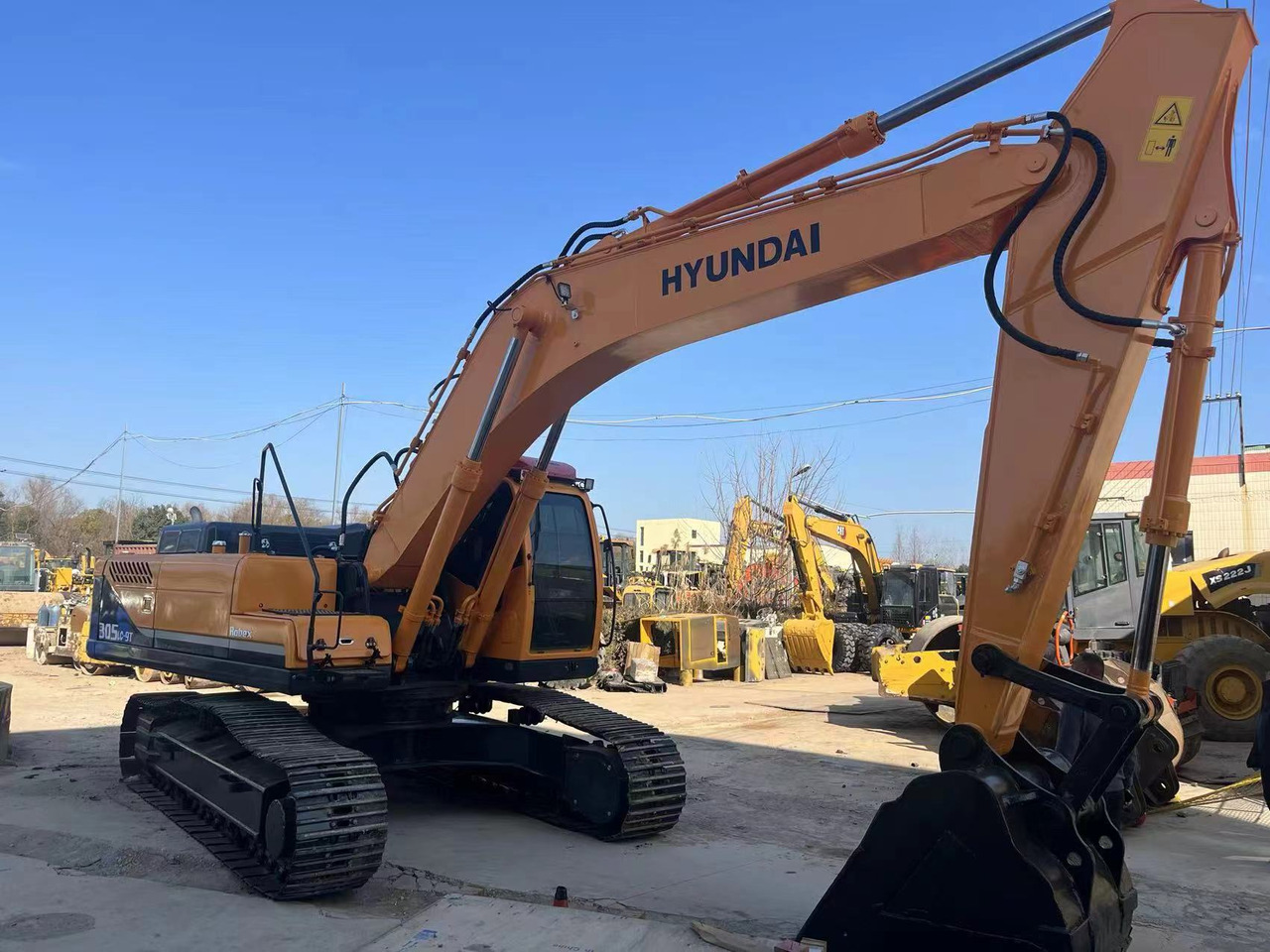 Hyundai 305 - 크롤러 굴삭기 : 사진 2 Hyundai 305 - 크롤러 굴삭기 : 사진 2