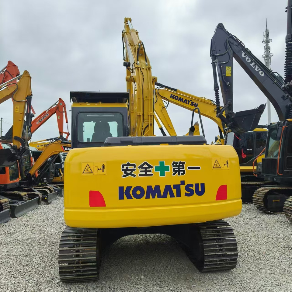 크롤러 굴삭기 KOMATSU PC110 : 사진 11