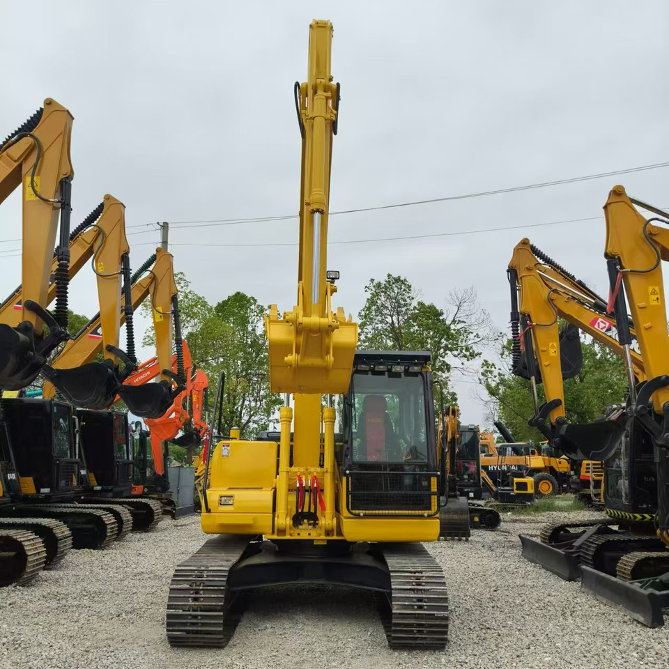 크롤러 굴삭기 KOMATSU PC110 : 사진 8