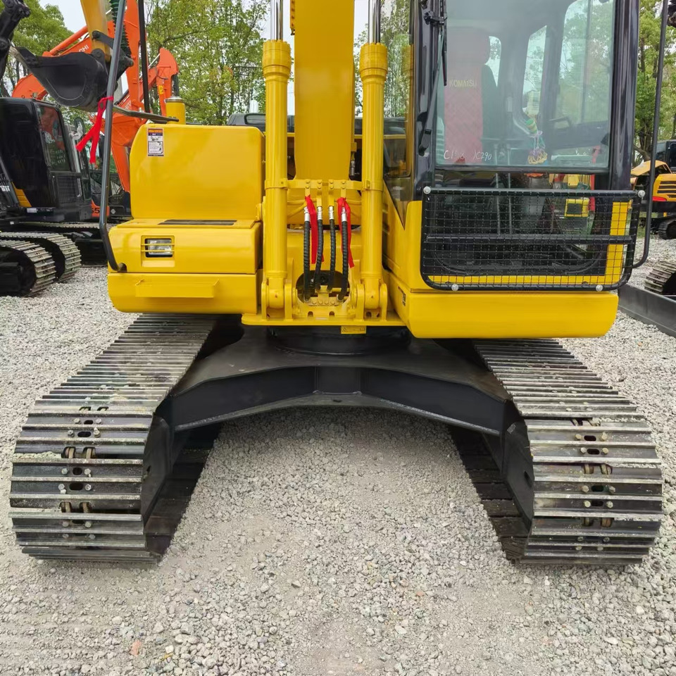 크롤러 굴삭기 KOMATSU PC110 : 사진 10