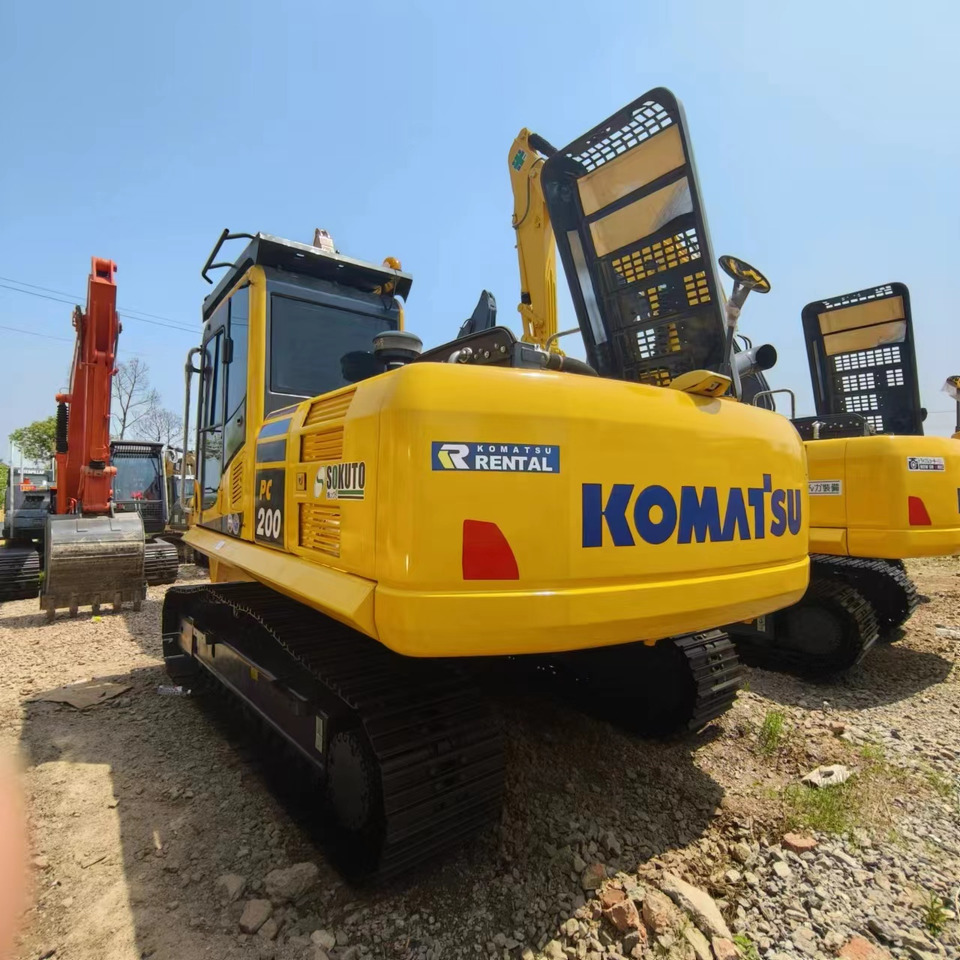 KOMATSU PC200-8MO - 크롤러 굴삭기 : 사진 2 KOMATSU PC200-8MO - 크롤러 굴삭기 : 사진 2