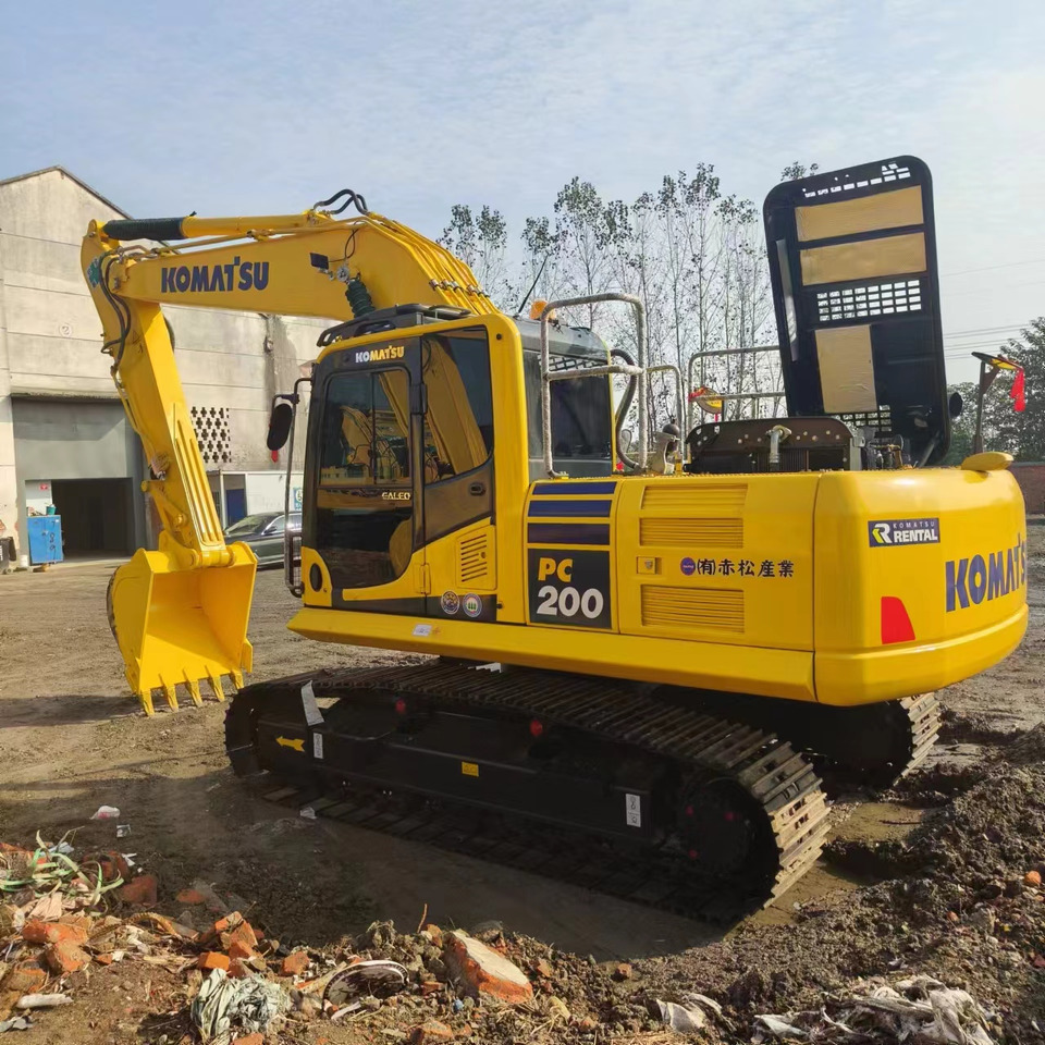 KOMATSU PC200 - 크롤러 굴삭기 : 사진 1 KOMATSU PC200 - 크롤러 굴삭기 : 사진 1