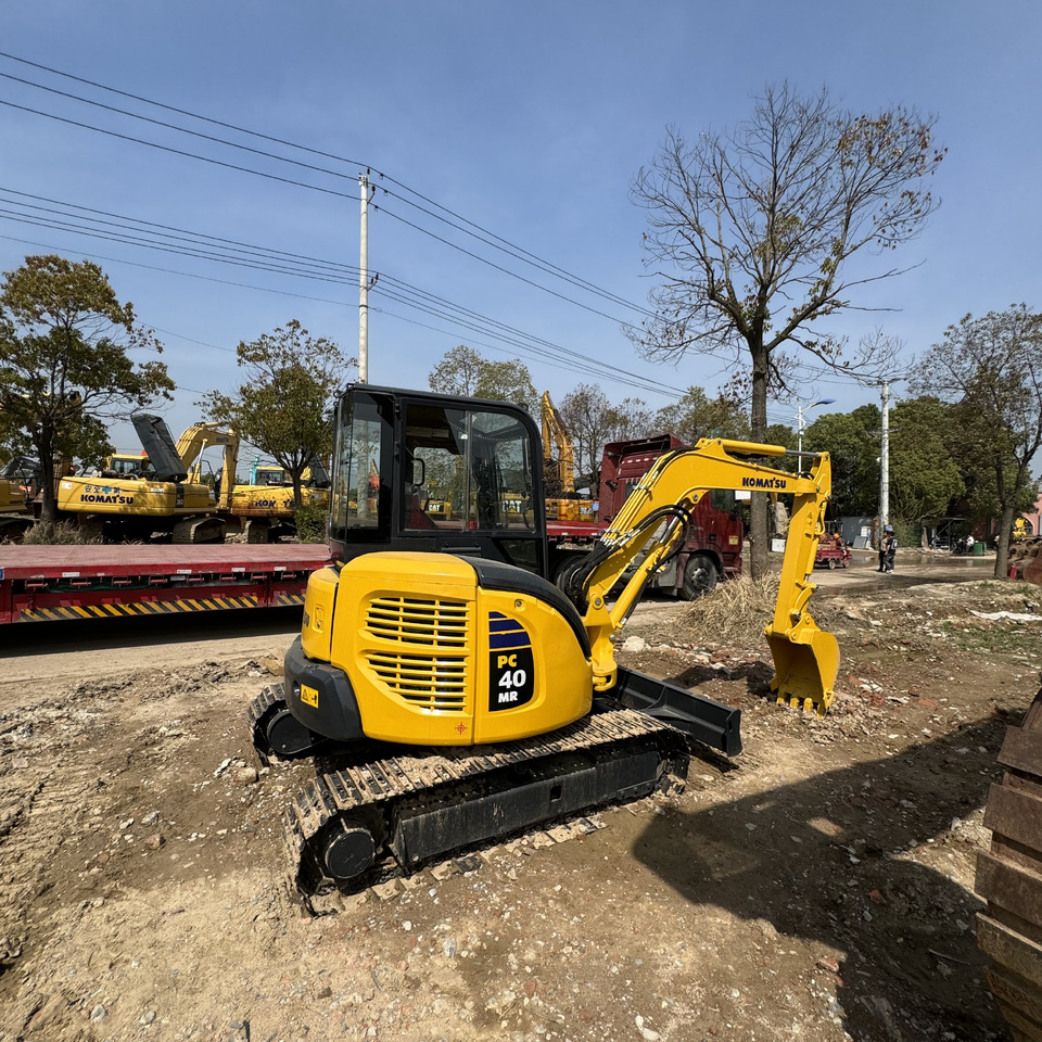 KOMATSU PC40 - 미니 굴삭기 : 사진 1 KOMATSU PC40 - 미니 굴삭기 : 사진 1