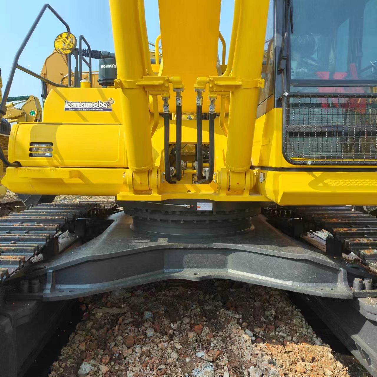 KOMATSU PC450 - 크롤러 굴삭기 : 사진 4 KOMATSU PC450 - 크롤러 굴삭기 : 사진 4