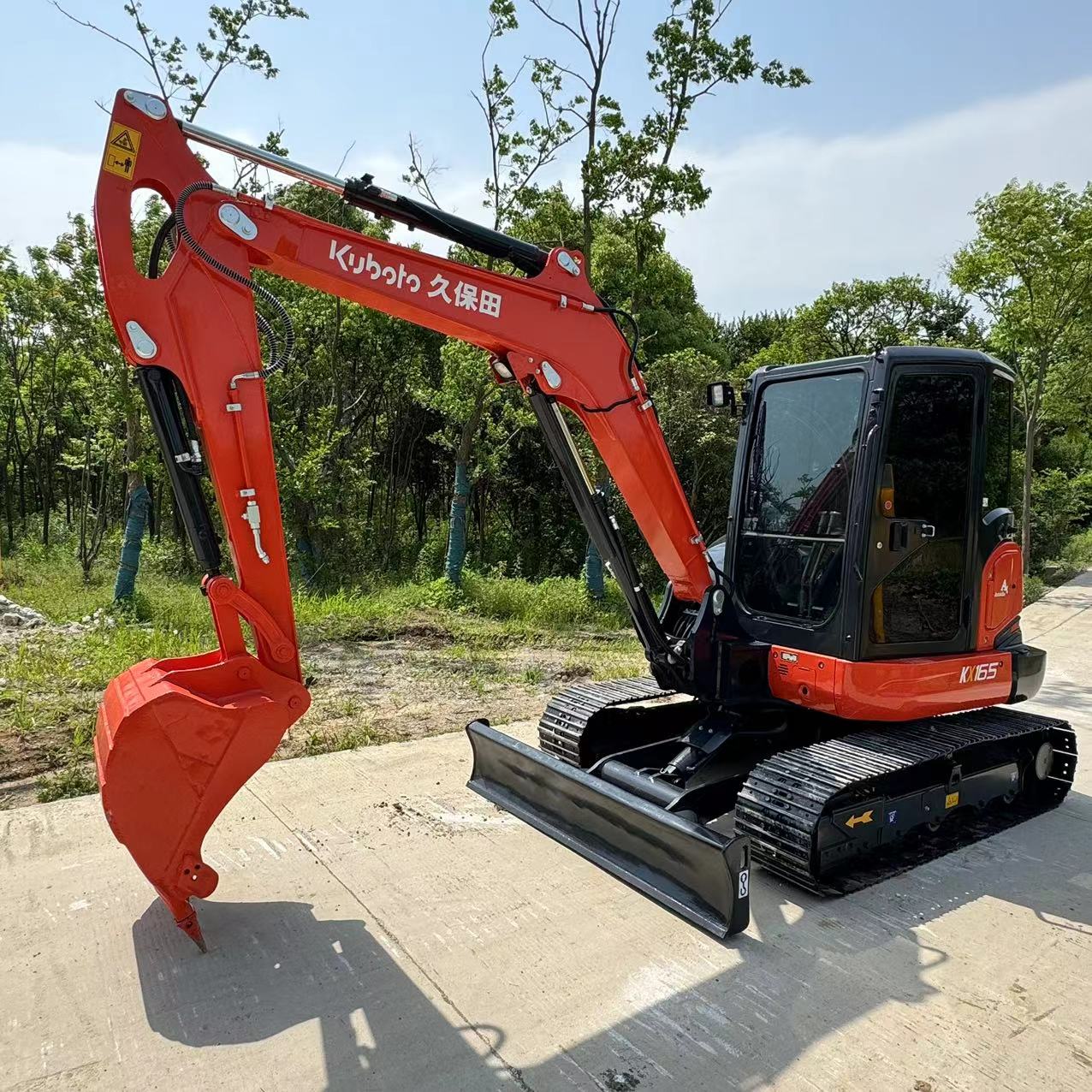 KUBOTA KX165 - 크롤러 굴삭기 : 사진 5 KUBOTA KX165 - 크롤러 굴삭기 : 사진 5