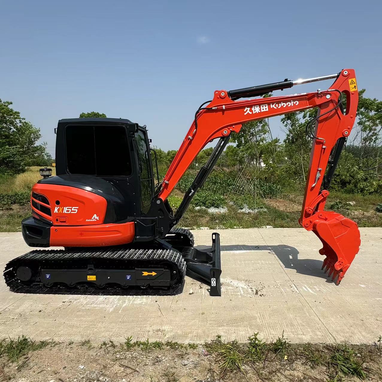 KUBOTA KX165 - 크롤러 굴삭기 : 사진 3 KUBOTA KX165 - 크롤러 굴삭기 : 사진 3
