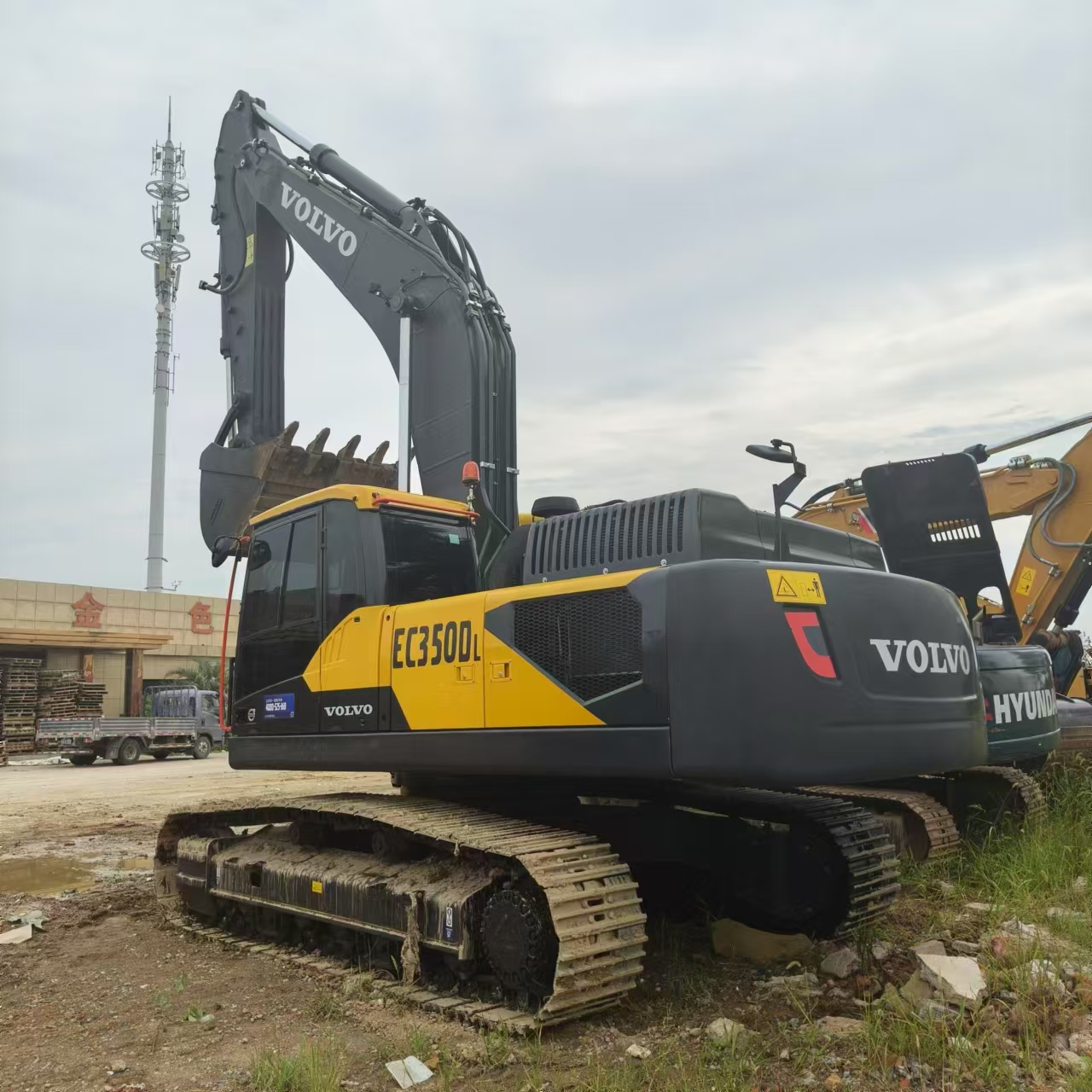 VOLVO EC350DL - 크롤러 굴삭기 : 사진 2 VOLVO EC350DL - 크롤러 굴삭기 : 사진 2