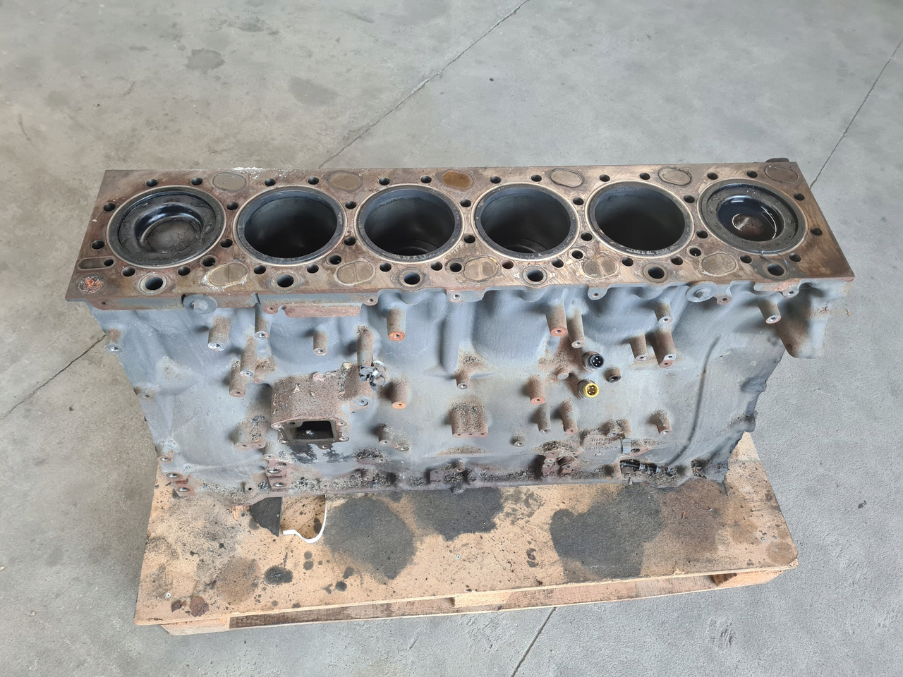 BLOK SILNIKA SŁUPEK TŁOKI WAŁ RENAULT GAMA T DTI 13 K2 - 실린더 블록 : 사진 5 BLOK SILNIKA SŁUPEK TŁOKI WAŁ RENAULT GAMA T DTI 13 K2 - 실린더 블록 : 사진 5